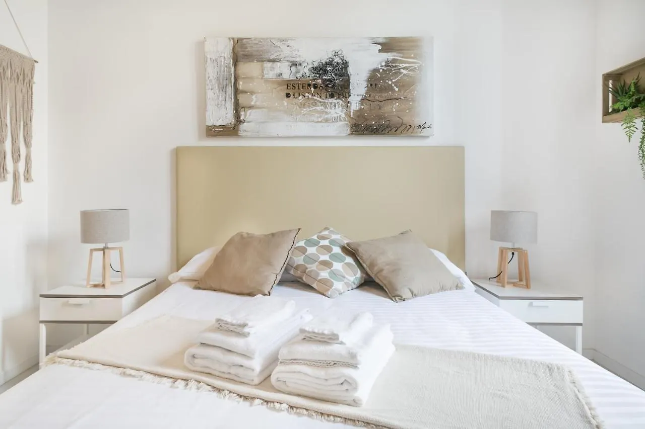 White Ostilia Apartments Rom Italien